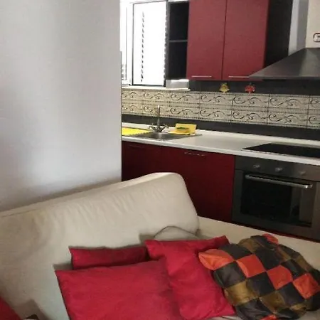 & Golden Verona Apartment *
